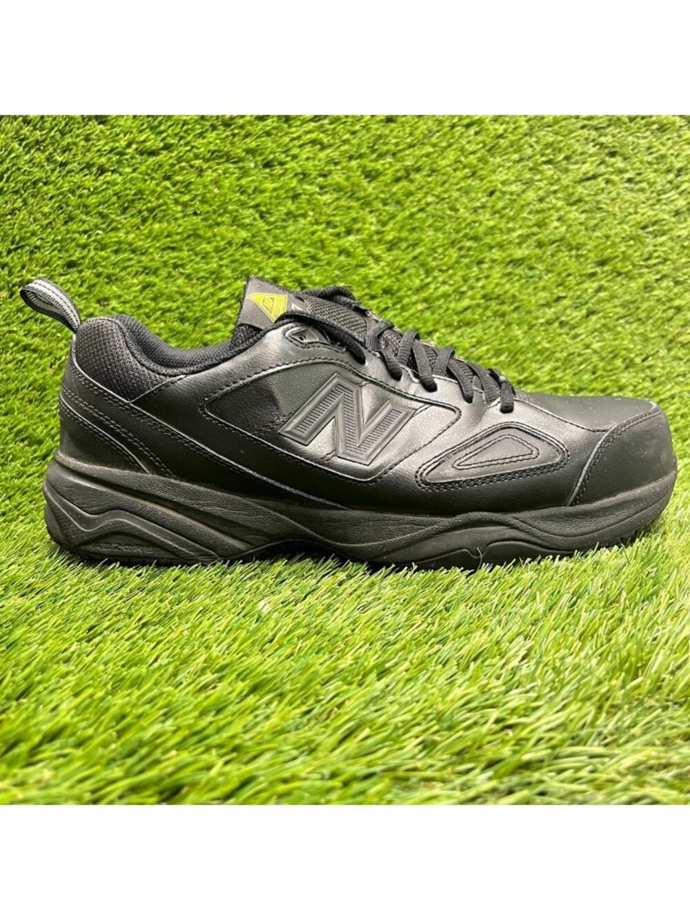 New Balance 626v2 Mens Size 11.5 Black Leather Steel Toe Safety Work Shoes